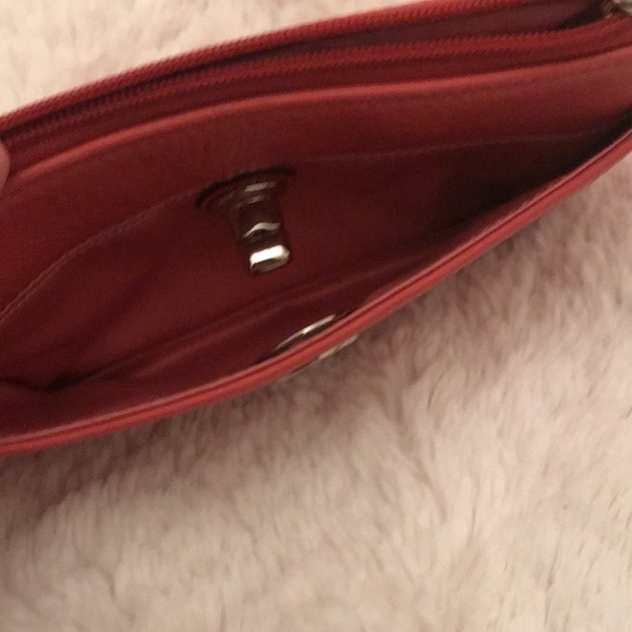 COACH WRISTLET🔥💖 - Picture 5 of 5